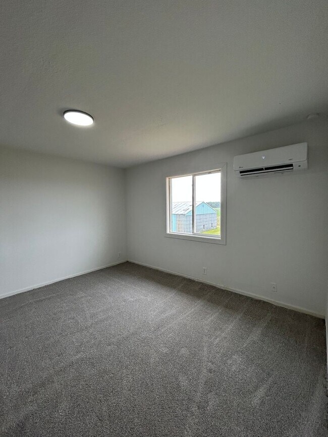 Building Photo - 5610 US-20