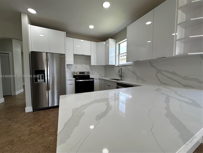 Building Photo - 2243 SW 134th Ave