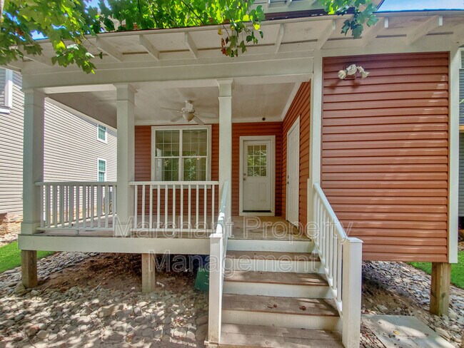 Building Photo - 601 Chick Springs Rd