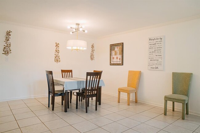 Building Photo - 6313 Crab Orchard Rd