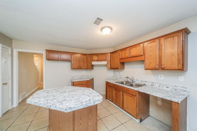 Building Photo - 7766 Brookbury Cove