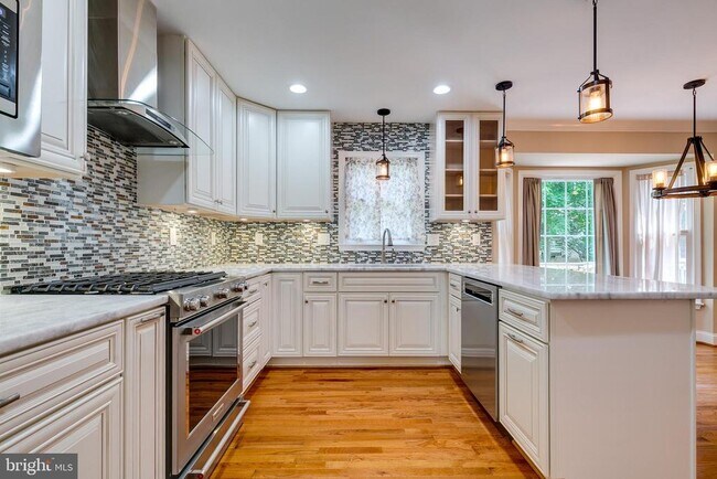 Building Photo - 7107 Dudrow Ct