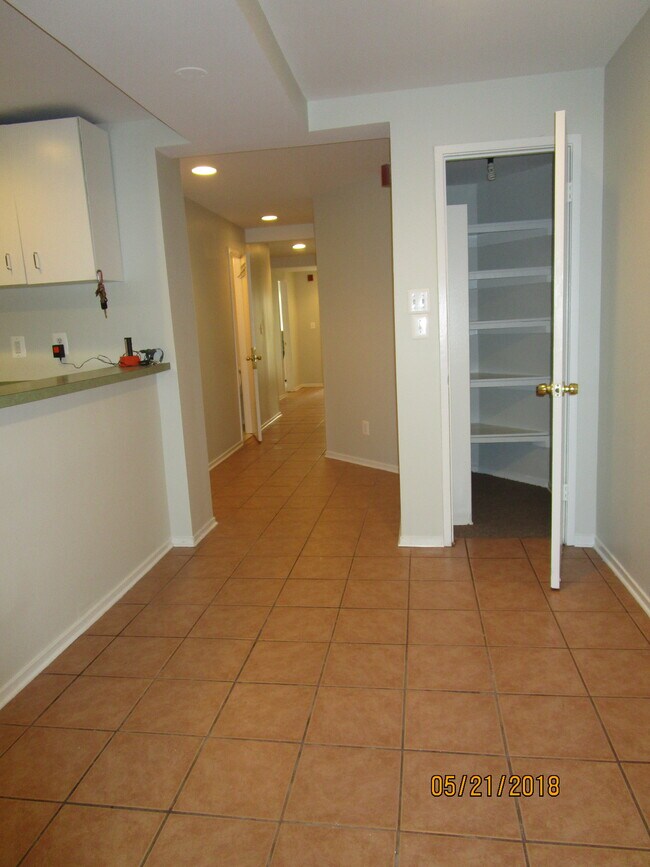 Living-Dinig Room - 1844 Columbia Rd NW