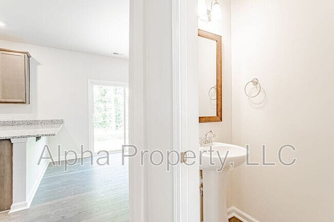 Building Photo - 364 White Peach Wy