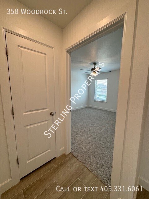 Building Photo - 358 Woodrock St