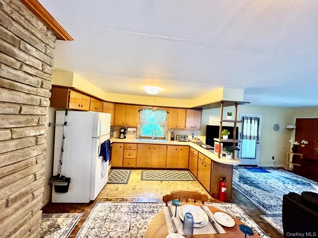 Building Photo - 1360 Gulf Rd