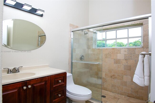 Building Photo - 1049 Laguna Springs Dr