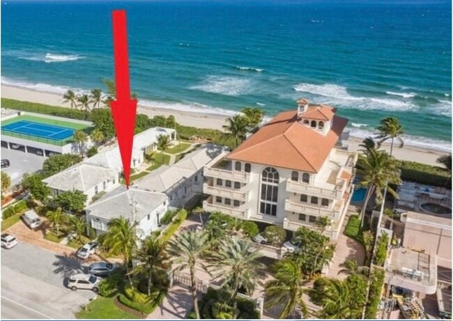 Steps to private beach - 3421 S Ocean Blvd