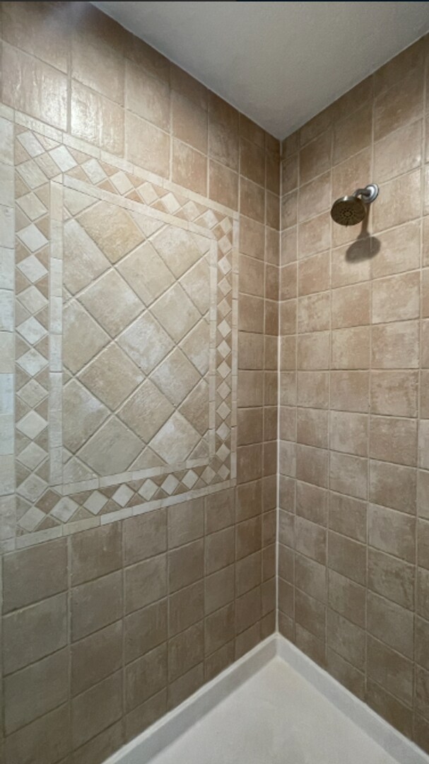 Building Photo - 4857 Victoria Cir