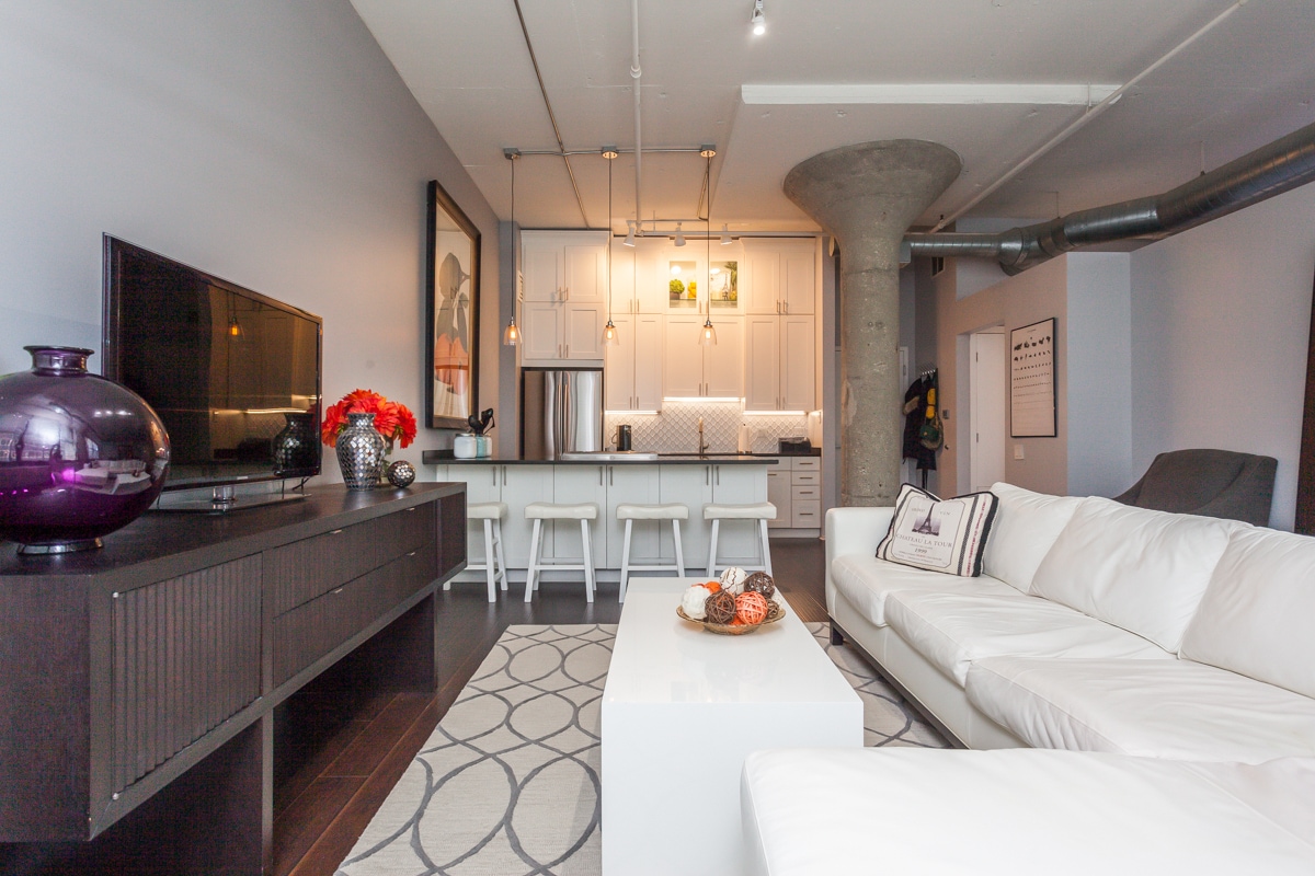 Building Photo - 130 S Canal St