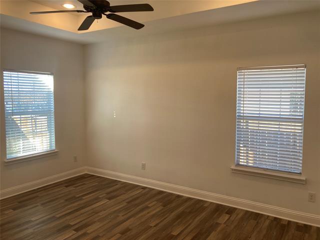 Building Photo - 4811 Henry St