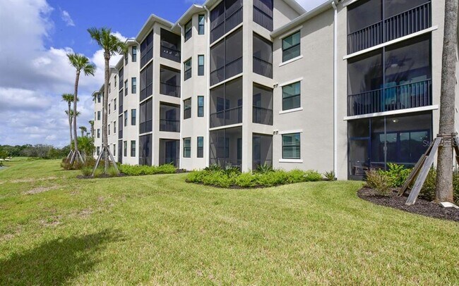 Building Photo - 17520 Gawthrop Dr