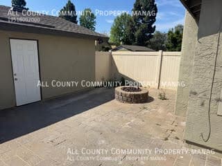 Building Photo - 624 Persimmon Way