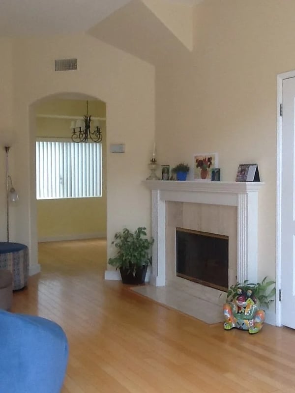 Building Photo - 3734 First Ave.