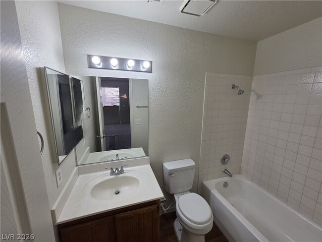 Building Photo - 1104 Pinto Rock Ln