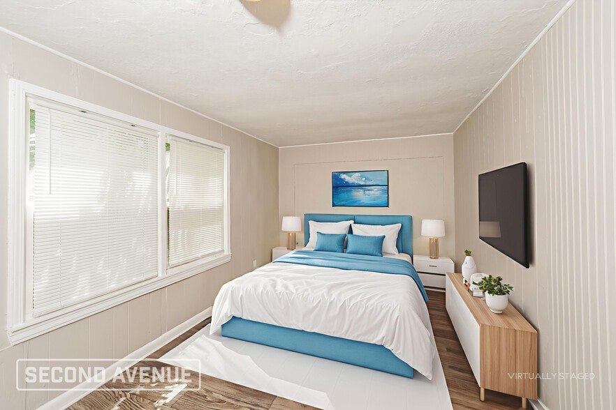 Building Photo - 844 Vanderbilt St