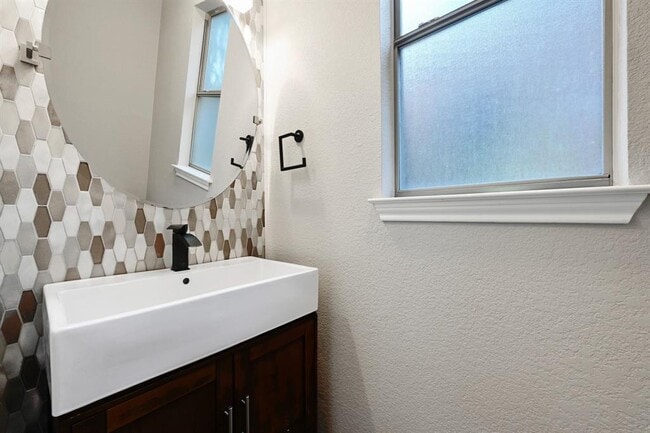 Building Photo - 3510 Wendel Cove