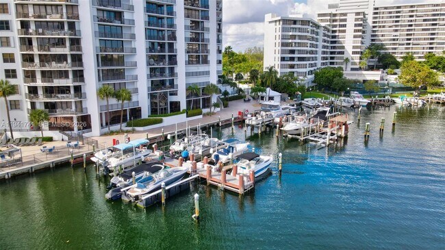 Building Photo - 300 Three Islands Boulevard