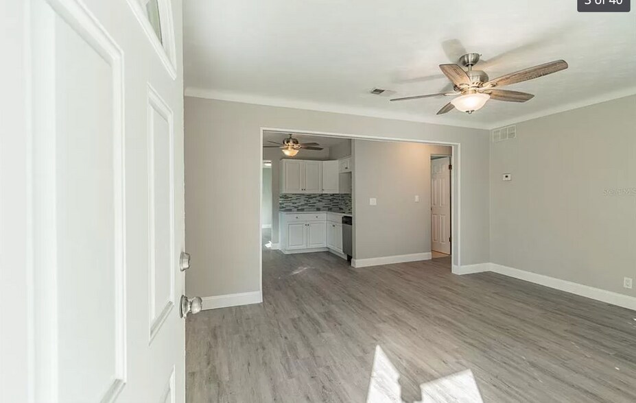 Living/Dining - 4012 21st St N