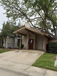 Building Photo - 2650 Via Sonoma