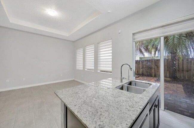 Building Photo - 17624 SW 149th Pl