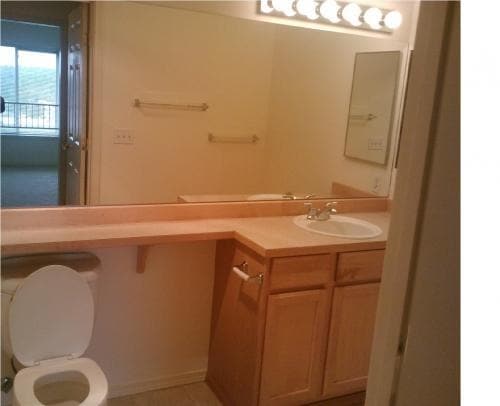 Building Photo - 2 bedroom in Burien WA 98166