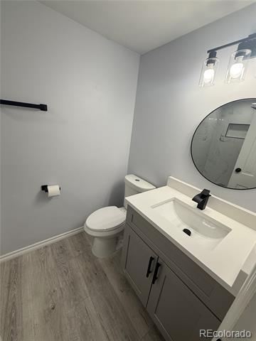 Building Photo - 2203 S Holly St