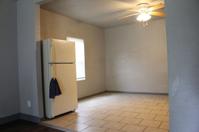 Building Photo - Spacious House for Rent in the Heart of Tu...