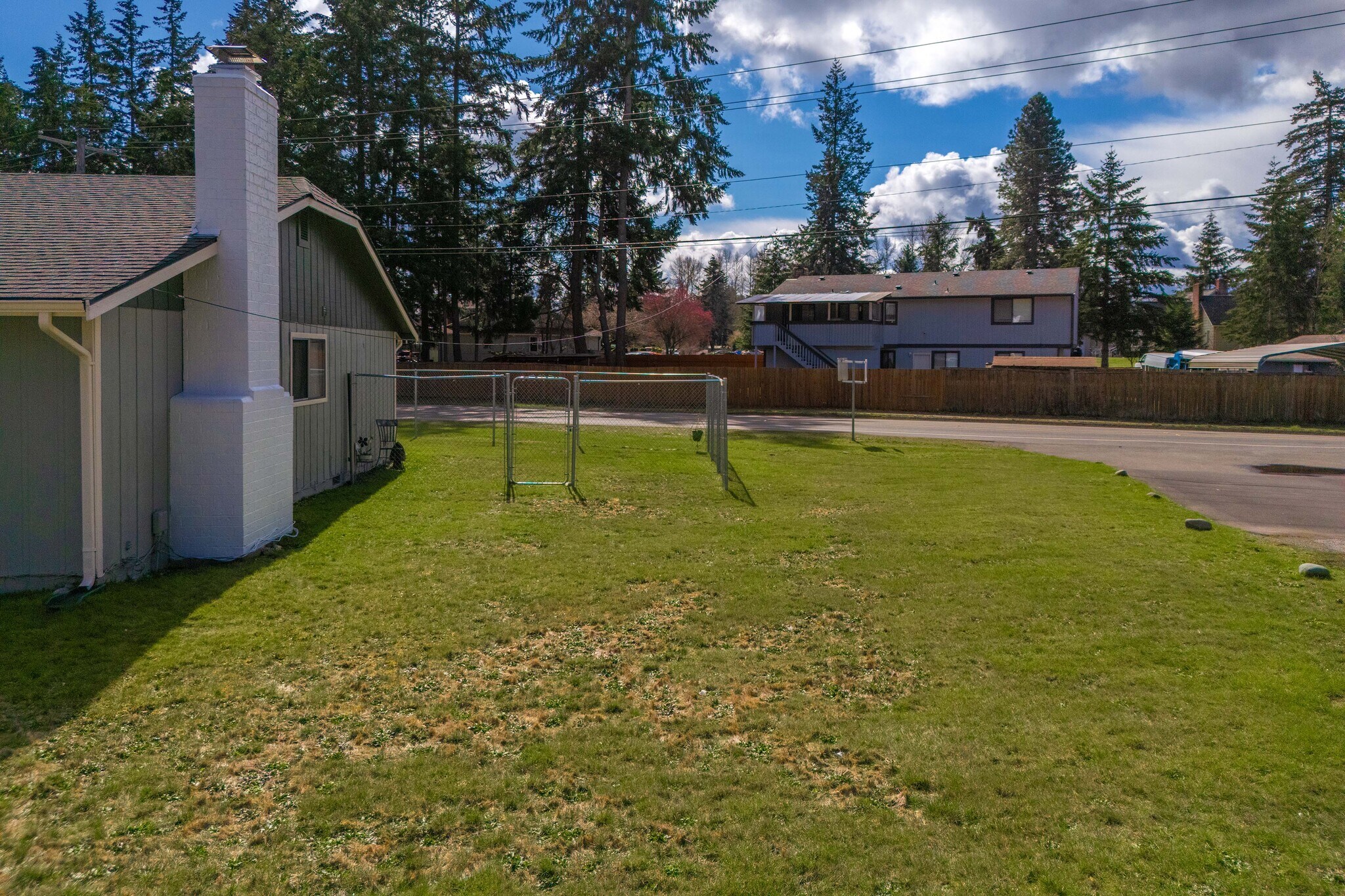 Building Photo - 521 159th St E