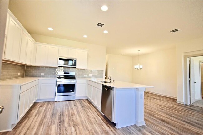 Building Photo - 12309 Pecangate Way