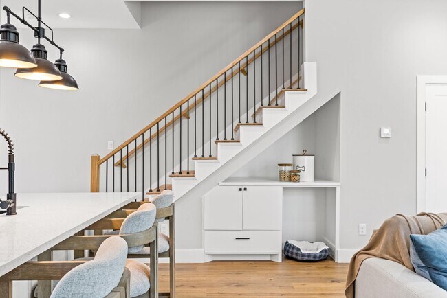 Building Photo - 4709 Virginia Ave