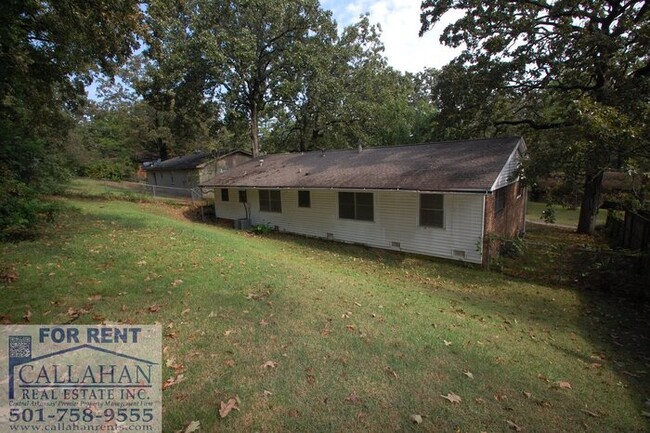 Building Photo - Lakewood 3 Bedroom Home