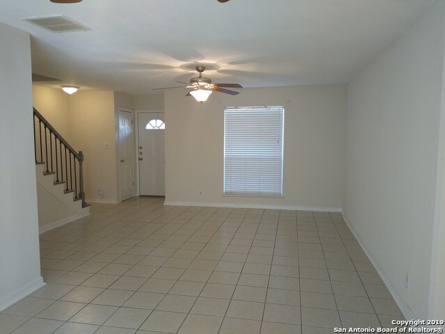 Building Photo - 7322 Oak Manor Dr