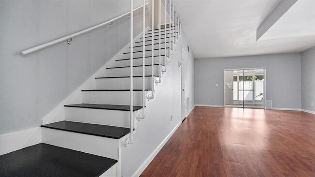 Building Photo - 11717 Wesson Cir E