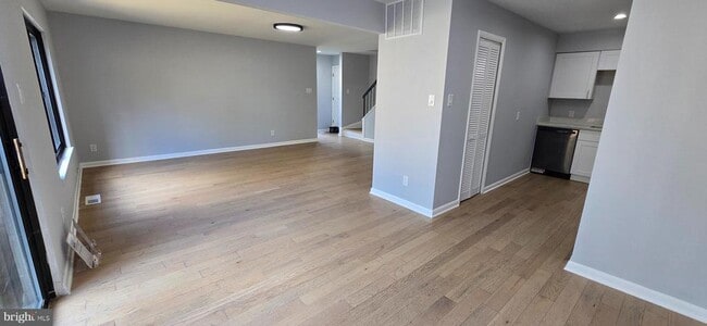 Building Photo - 3114 Berry Rd NE