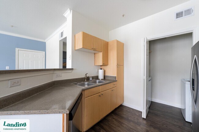 Building Photo - 6533 Patti Dr