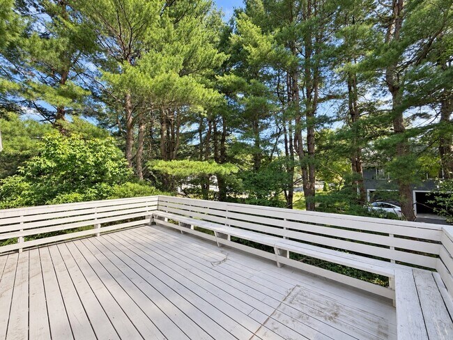 Building Photo - 39 Ingleside Rd