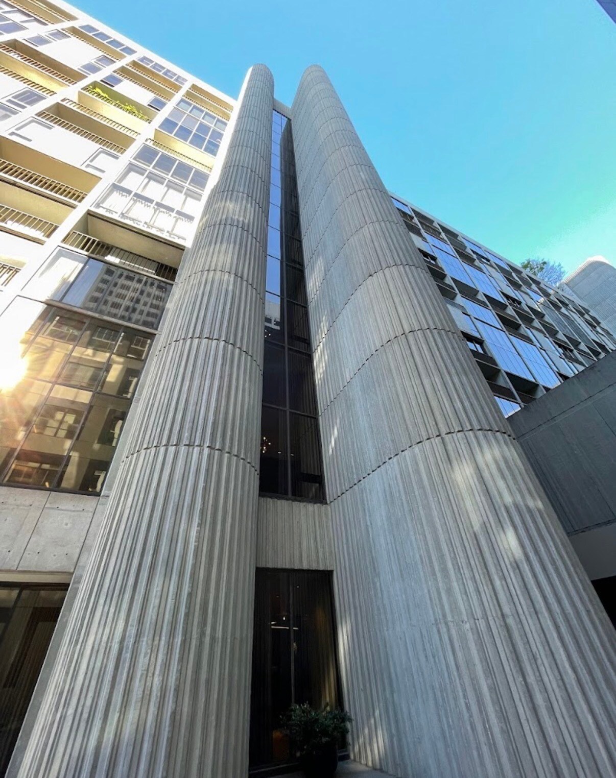 Building Photo - 145 15th St NE