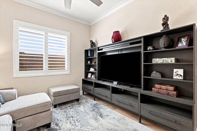 Building Photo - 1118 E Paseo Way