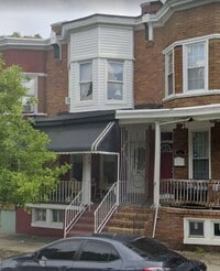 Building Photo - Huge 3 Bedroom with a FINISHED Basement!