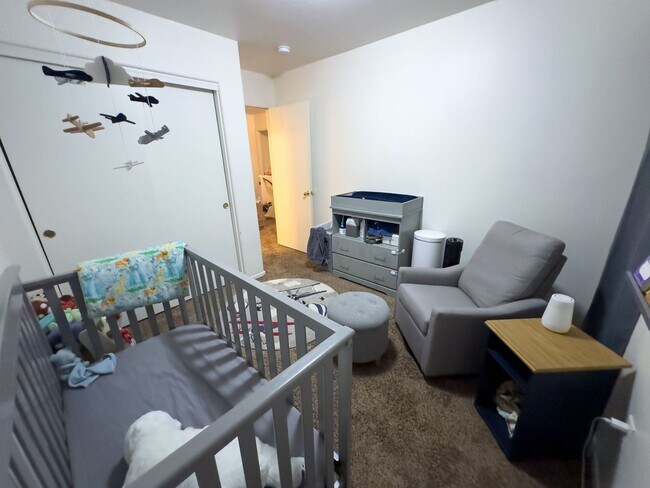 Building Photo - 3 bedroom 2 ba home in Gilbert!