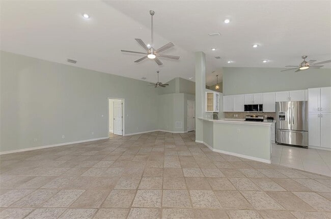 Building Photo - 5271 Highbury Cir