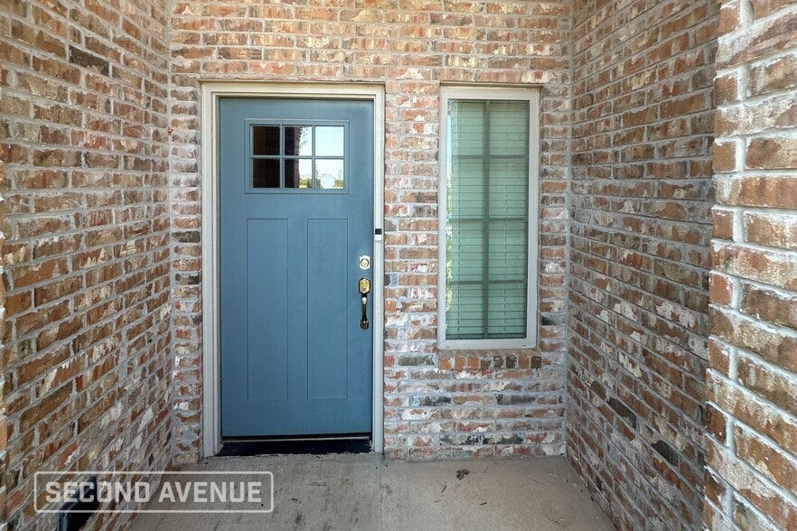 Building Photo - 1129 Samantha Ln