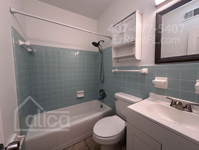 Building Photo - 3392 Bougainvillea Dr
