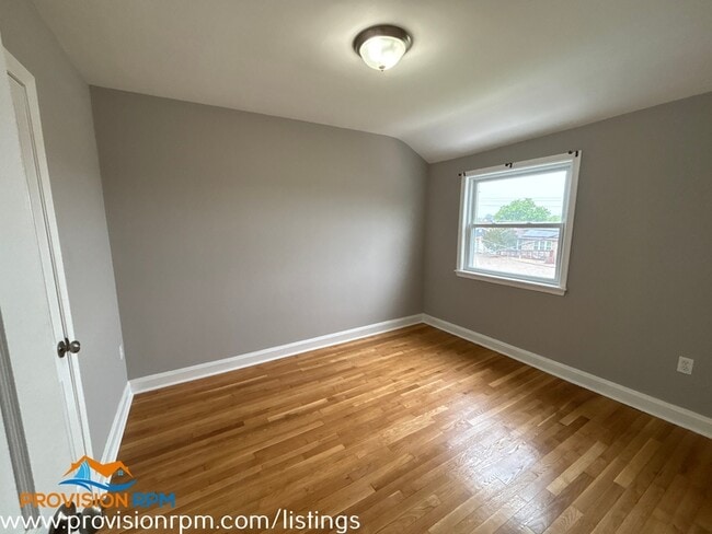 Building Photo - 8532 Kavanagh Rd