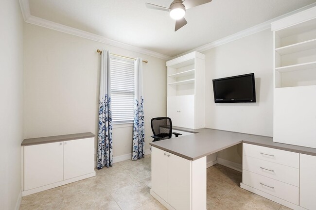 Building Photo - 797 Wild Cypress Cir
