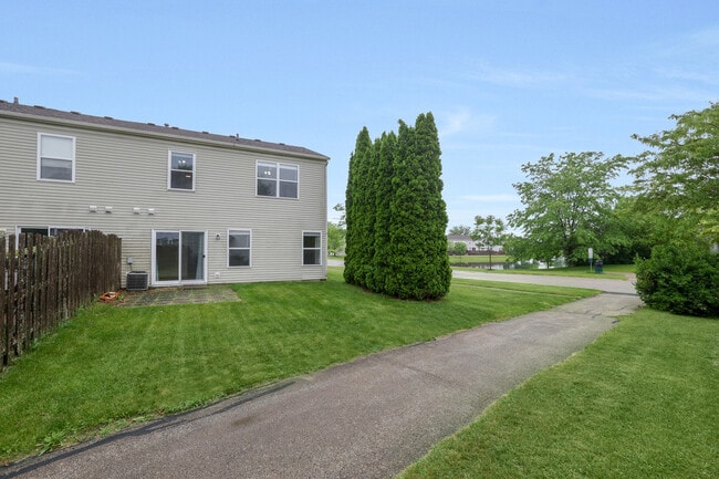 Building Photo - 540 Wedgewood Cir