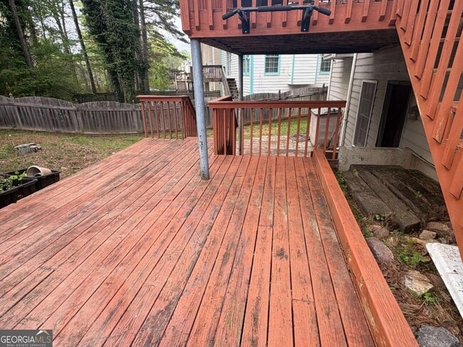 Building Photo - 3105 Binghampton Ln