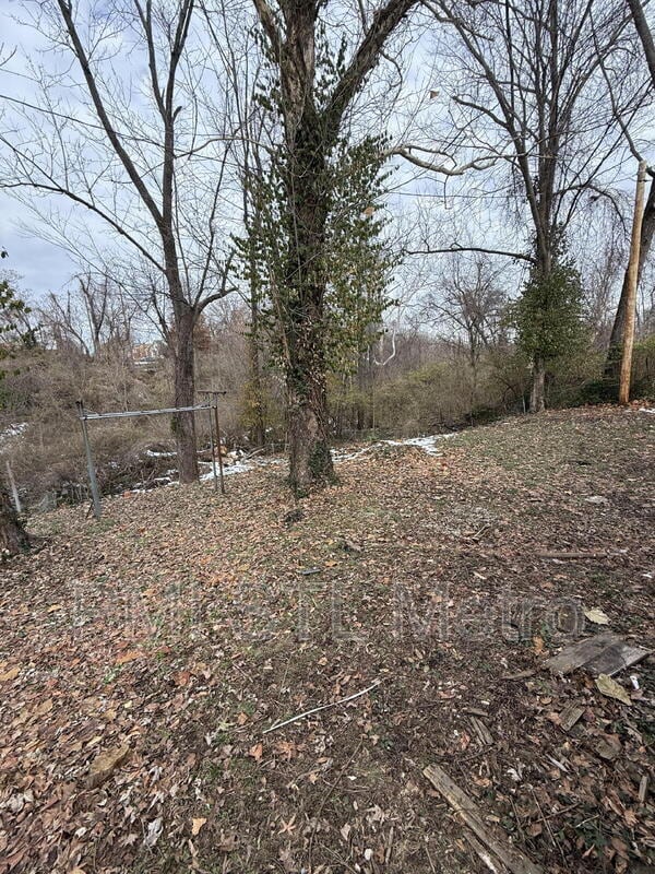 Building Photo - 5633 Parchester Dr