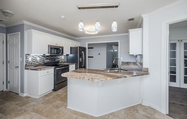 Building Photo - 203 Hayne Dr